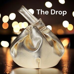 THE DROP AVALON SMALL TOTE BAG GOLD! Perfect for holidays. Just REDUCED!